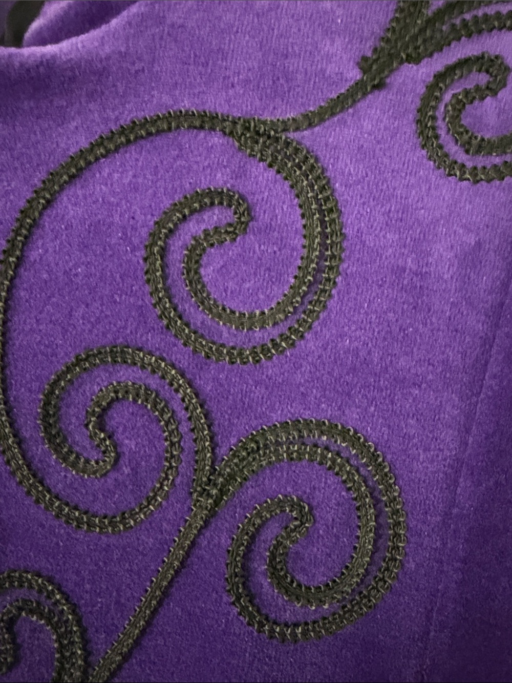 Dior Deep Purple Long Sleeve Velvet sleep gown with Black Embroidery - Picture 5 of 10